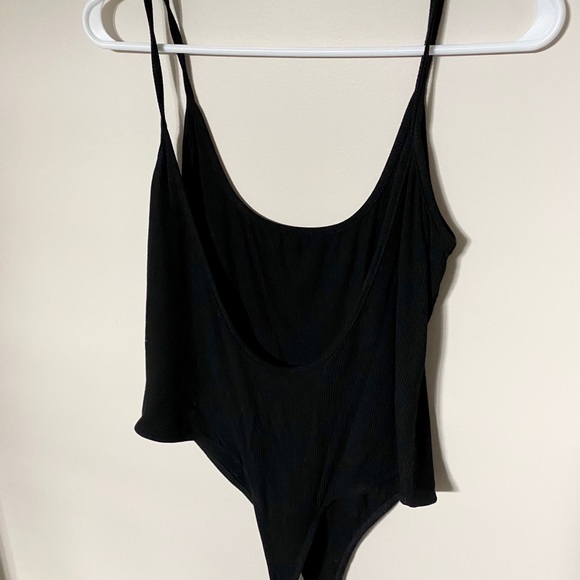 Black Tank Top Bodysuit Shein - Picture 2 of 3